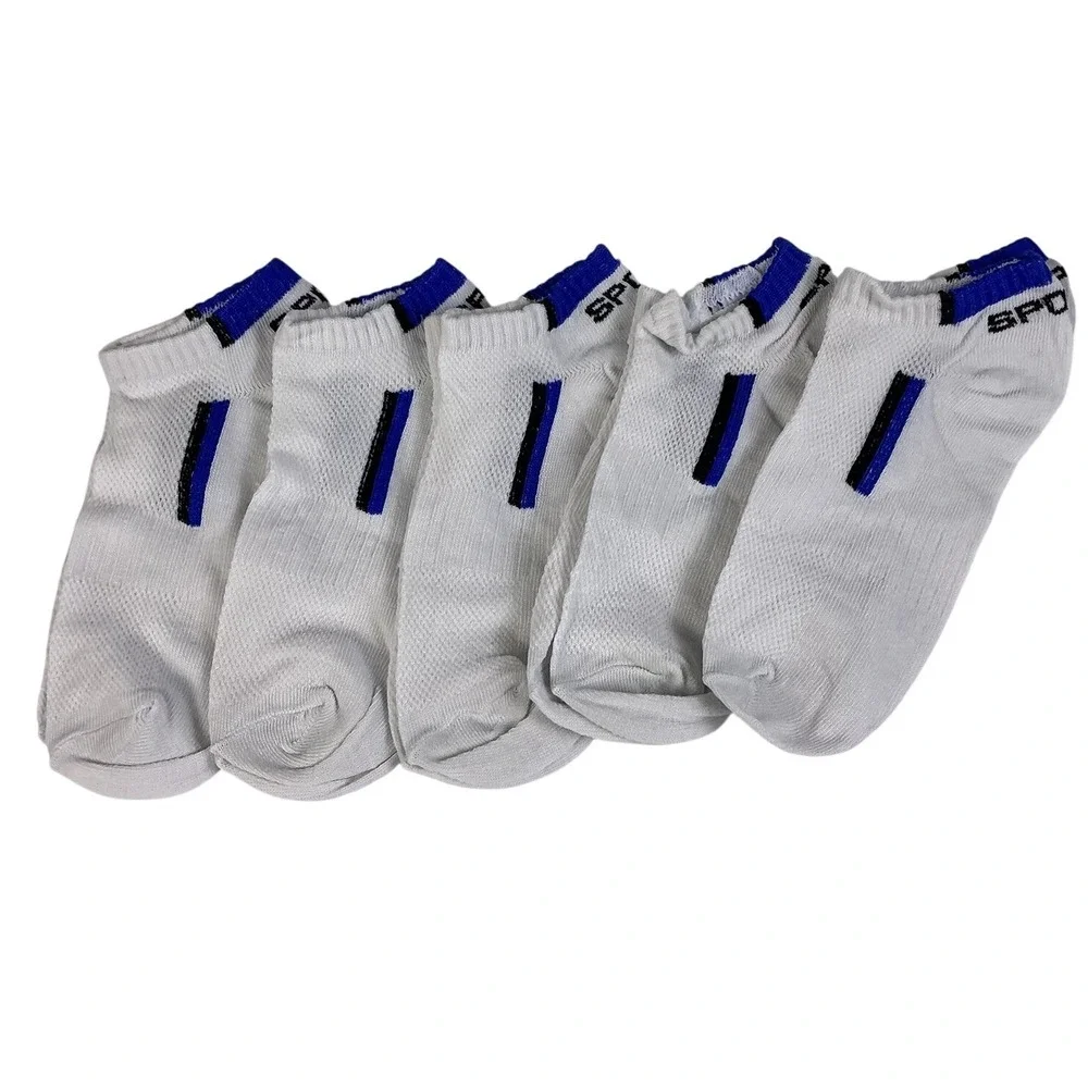 The Unbranded Brand men white